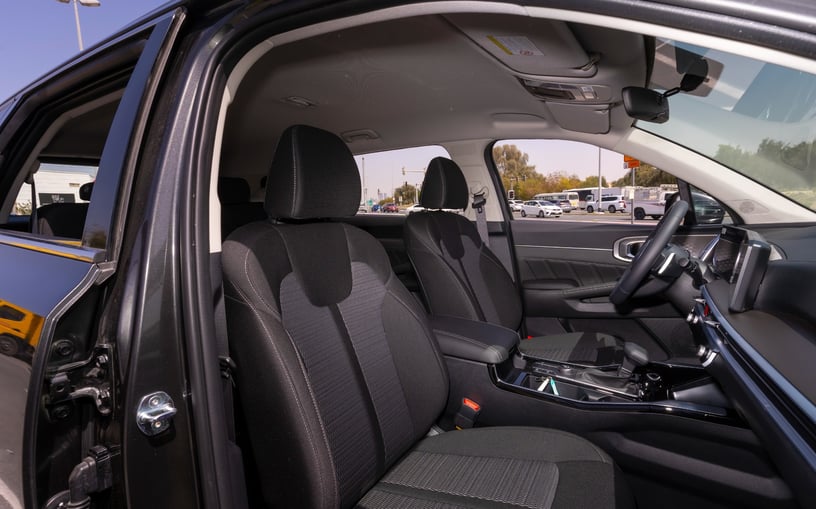 KIA Sorento (Gris Fonc&eacute;), 2024 - offres de bail &agrave; Duba&iuml;