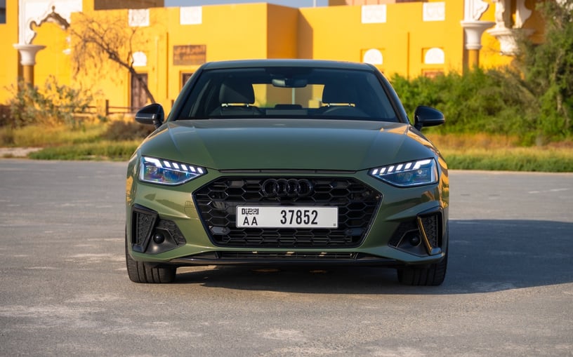 إيجار أودي A4 (أخضر), 2024 في أبو ظبي