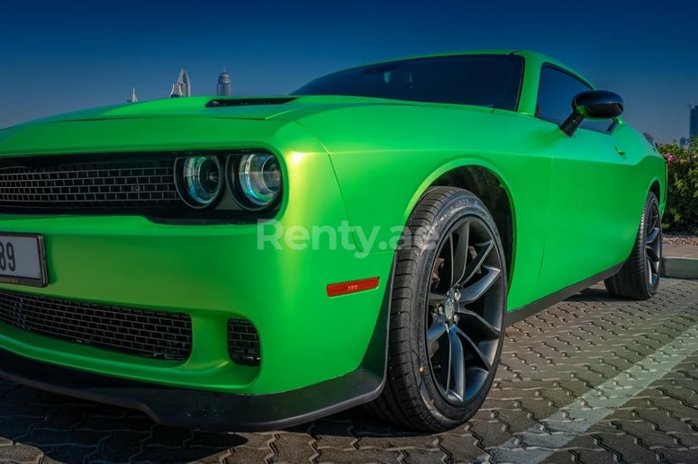 Dodge Challenger (Verte), 2018 &agrave; louer &agrave; Duba&iuml;