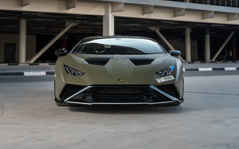 Lamborghini Huracan STO (Green), 2023 for rent in Abu-Dhabi 0
