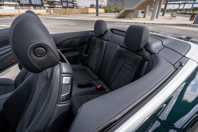 Mercedes E200 Cabrio (Gr&uuml;n), 2022 - Leasingangebote in Ras Al Khaimah