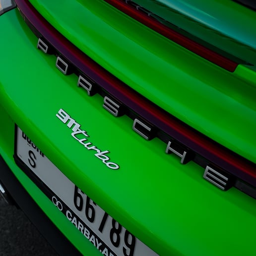 Porsche 911 Carrera Cabrio (Verte), 2021 &agrave; louer &agrave; Abu Dhabi