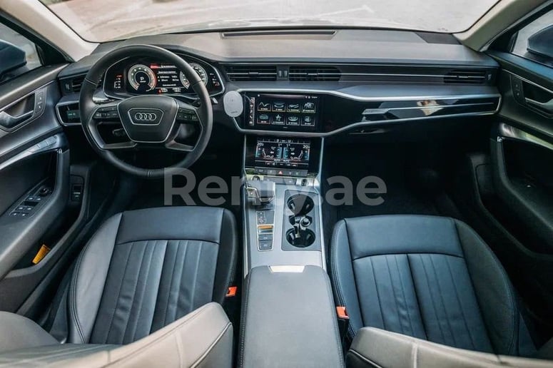 Audi A6 (Grise), 2022 &agrave; louer &agrave; Ras Al Khaimah