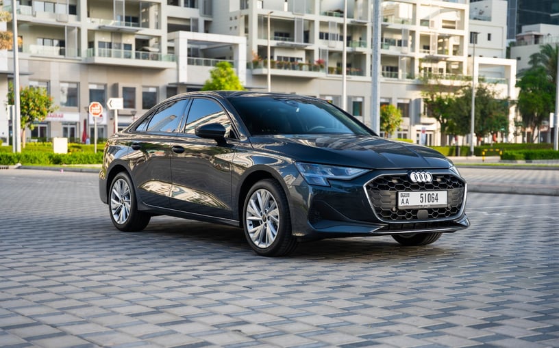 Audi A3 (Grijs), 2025 - lease-aanbiedingen in Abu Dhabi