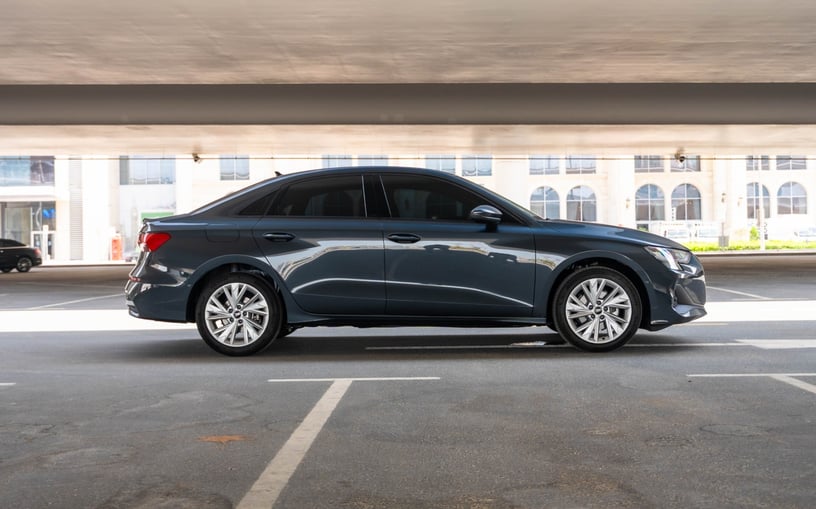 Audi A3 (Gri), 2025 - Dubai'deki leasing teklifleri