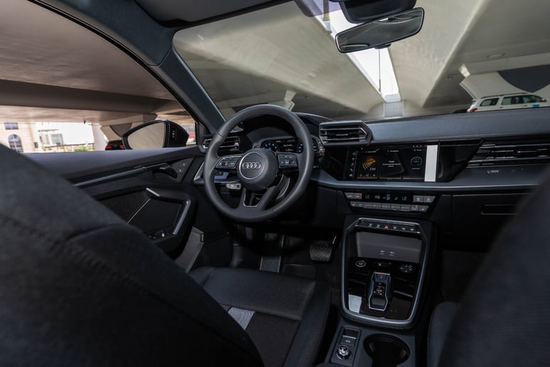 Audi A3 (Gri), 2025 - Dubai'deki leasing teklifleri