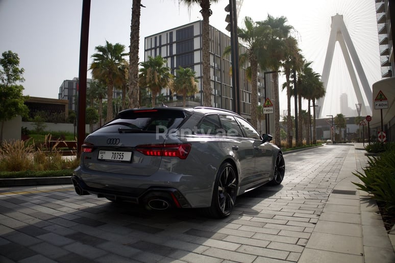 Audi RS6 (Grau), 2021  zur Miete in Ras Al Khaimah