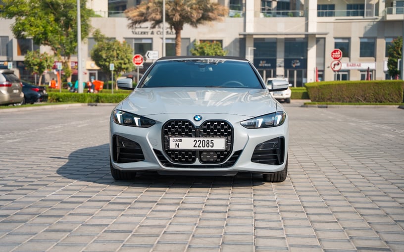 BMW 4 Series (Gris), 2025 - ofertas de arrendamiento en Abu Dhabi