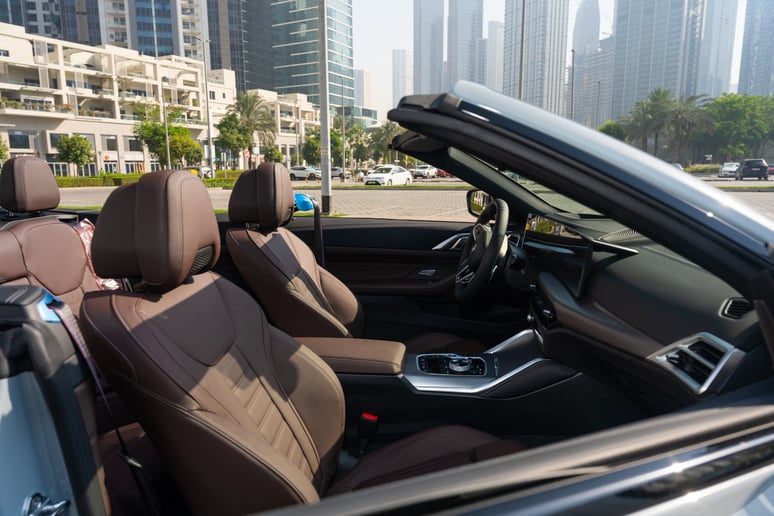 BMW 4 Series (Gris), 2025 - ofertas de arrendamiento en Abu Dhabi