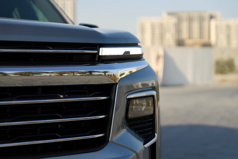 Chevrolet Traverse (Grau), 2025  zur Miete in Ras Al Khaimah