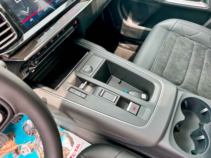 Citroen C5 Aircross (White), 2023 for rent in Sharjah