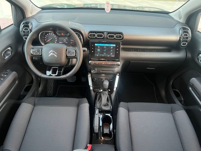 Citroen C3 Aircross (Серый), 2024 для аренды в Абу-Даби