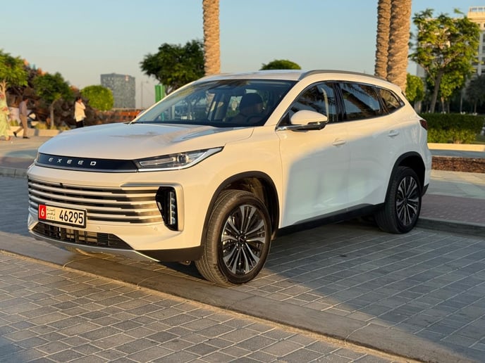 Exeed TXL (Gris), 2024 para alquiler en Sharjah