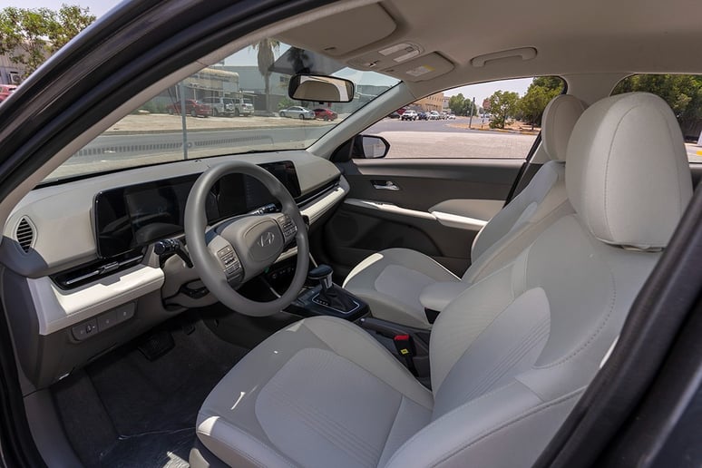 Hyundai Accent (Серый), 2024 для аренды в Абу-Даби
