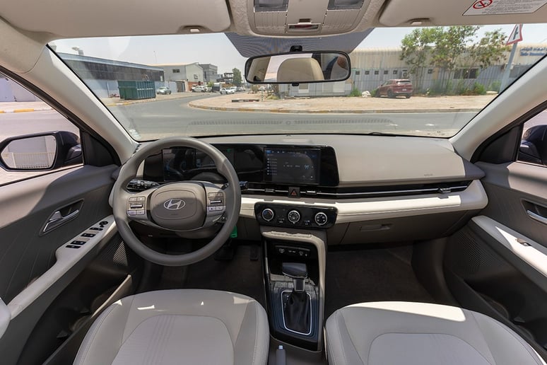 Hyundai Accent (Серый), 2024 для аренды в Абу-Даби