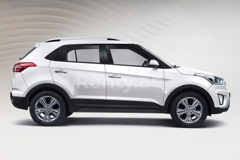 Hyundai Creta (Gris), 2020 para alquiler en Dub&aacute;i