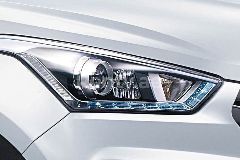 Hyundai Creta (Gris), 2020 para alquiler en Dub&aacute;i