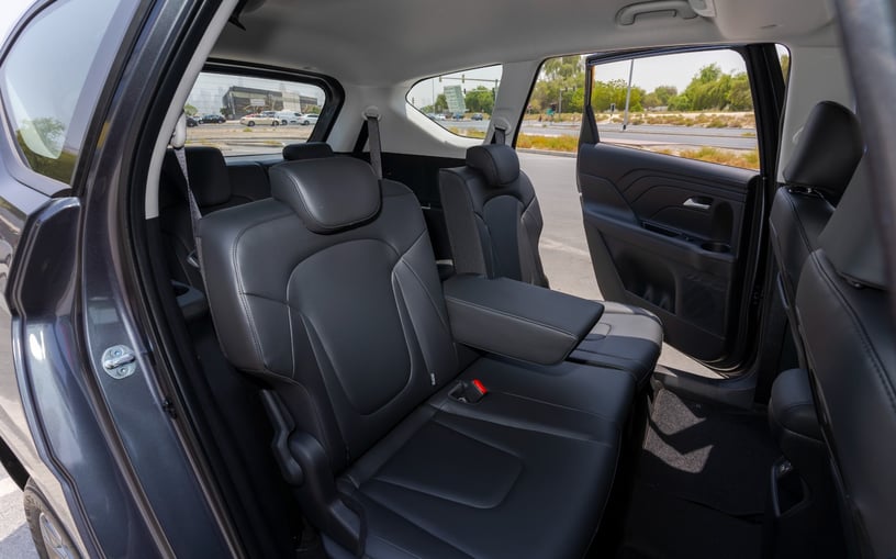 Hyundai Stargazer (Grigio), 2024 - offerte di leasing in Abu Dhabi