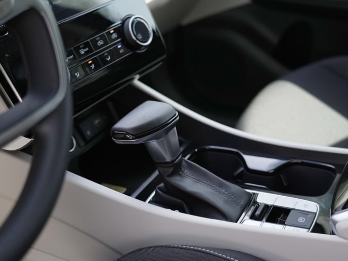 Hyundai Tucson (Gris), 2023 para alquiler en Sharjah