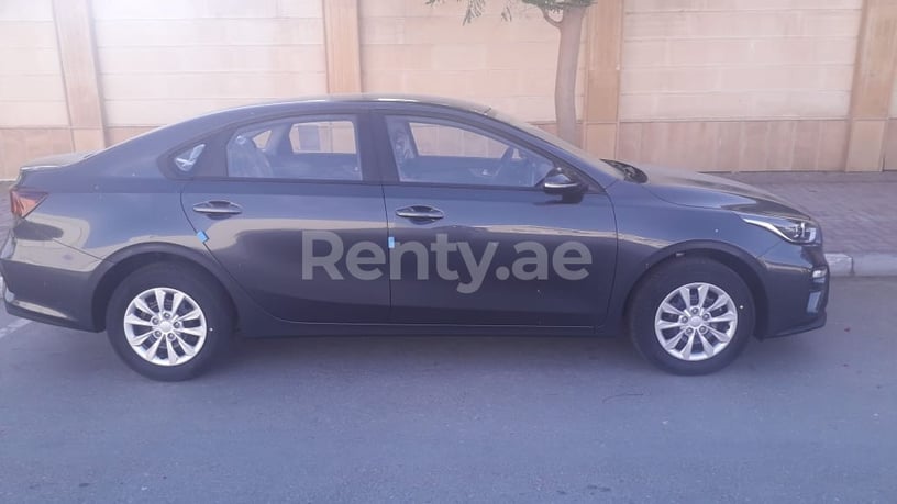 KIA Cerato (Серый), 2020 для аренды в Дубай