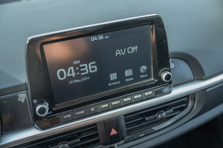 KIA Picanto (Gris), 2024 para alquiler en Sharjah
