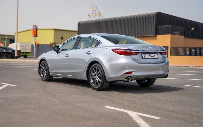 Mazda 6 (Gris), 2024 para alquiler en Sharjah