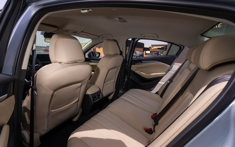 Mazda 6 (Gris), 2024 para alquiler en Sharjah