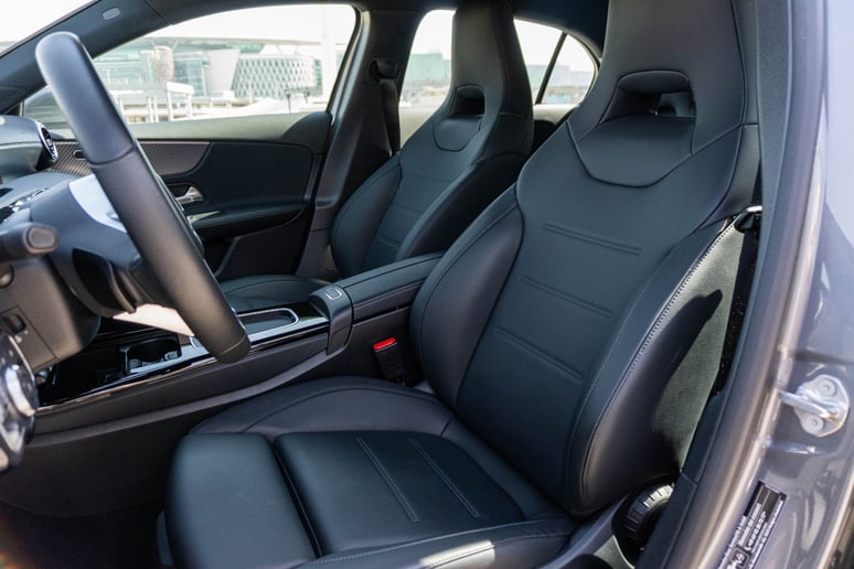 Mercedes A180 (Grau), 2023  zur Miete in Sharjah