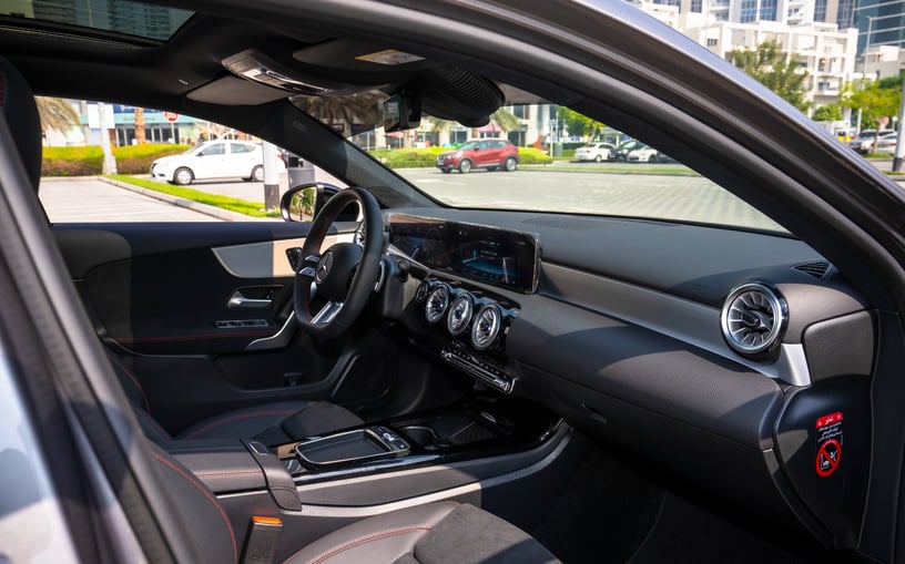 Mercedes A200 (Grau), 2025 - Leasingangebote in Sharjah