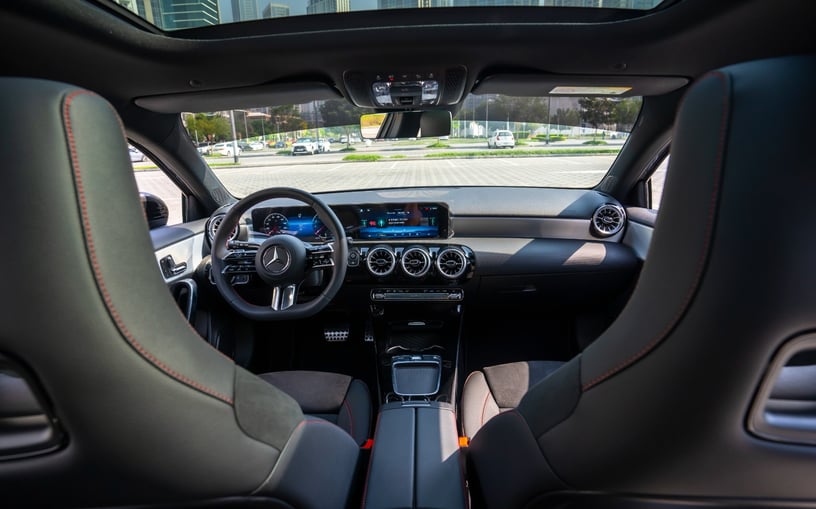 Mercedes A200 (Grau), 2025 - Leasingangebote in Sharjah