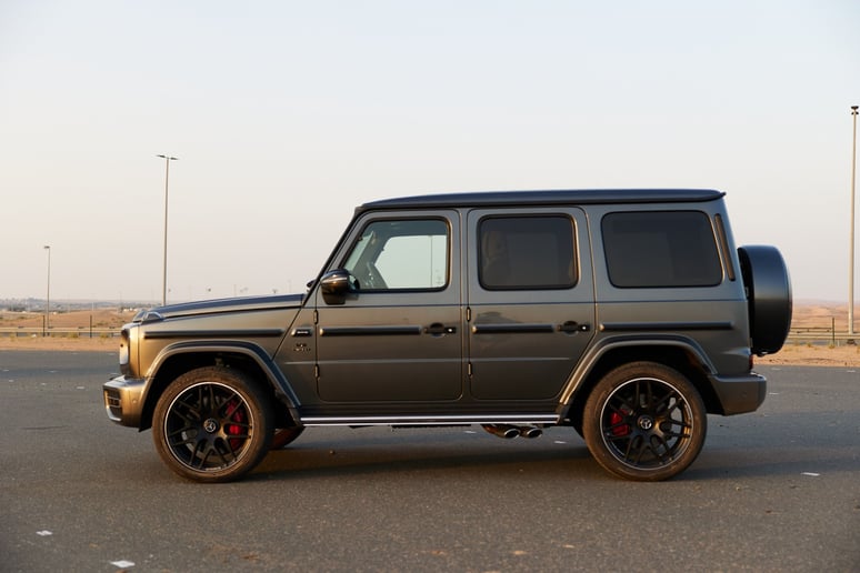 Mercedes G63 AMG (Grau), 2023 - Leasingangebote in Abu Dhabi