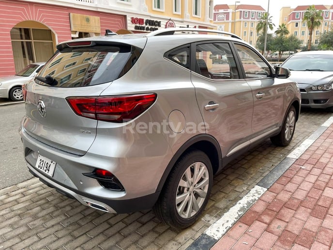 MG ZS (Grey), 2022 for rent in Dubai