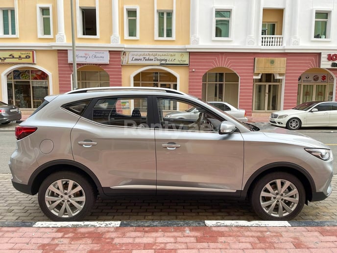 MG ZS (Grey), 2022 for rent in Dubai