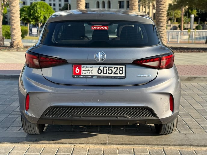MG3 (Grijs), 2025 te huur in Ras Al Khaimah