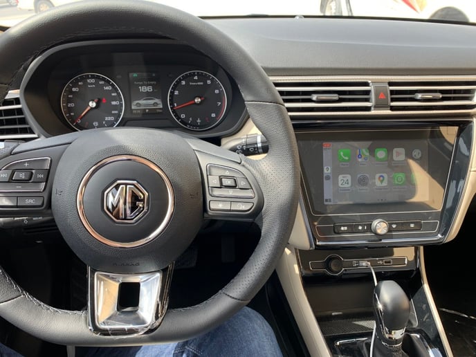 MG5 (Grigio), 2025 in affitto a Ras Al Khaimah