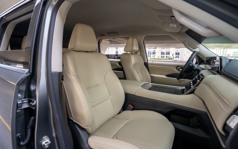 إيجار Nissan Patrol SE (اللون الرمادي), 2025 في الشارقة