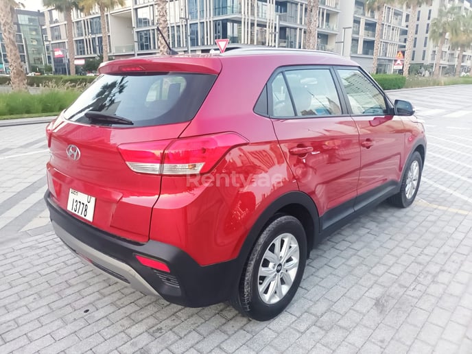 Hyundai Creta (Granate), 2020 para alquiler en Dub&aacute;i