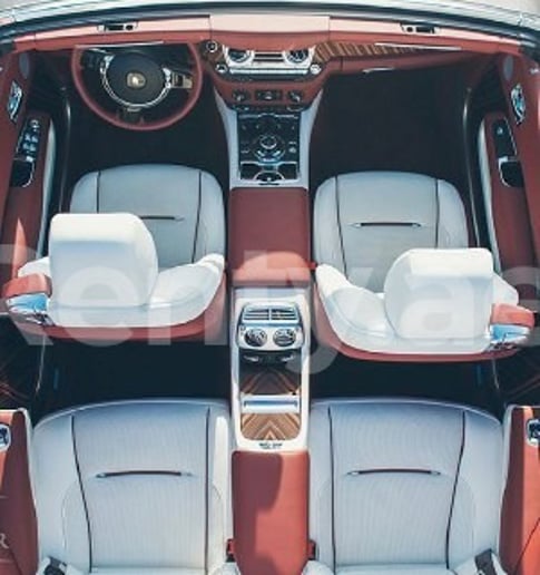 Rolls Royce Dawn (Marrone), 2017 in affitto a Dubai