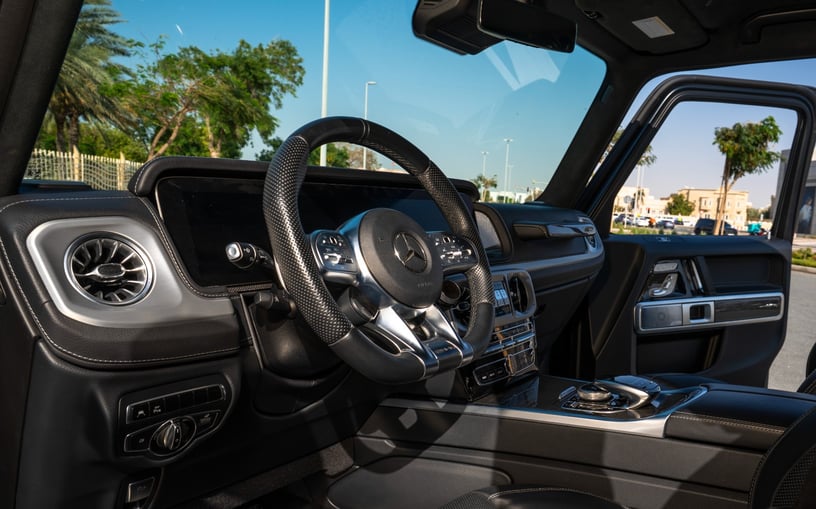 梅赛德斯 G63 AMG (哑光黑), 2022 - 沙迦租赁报价