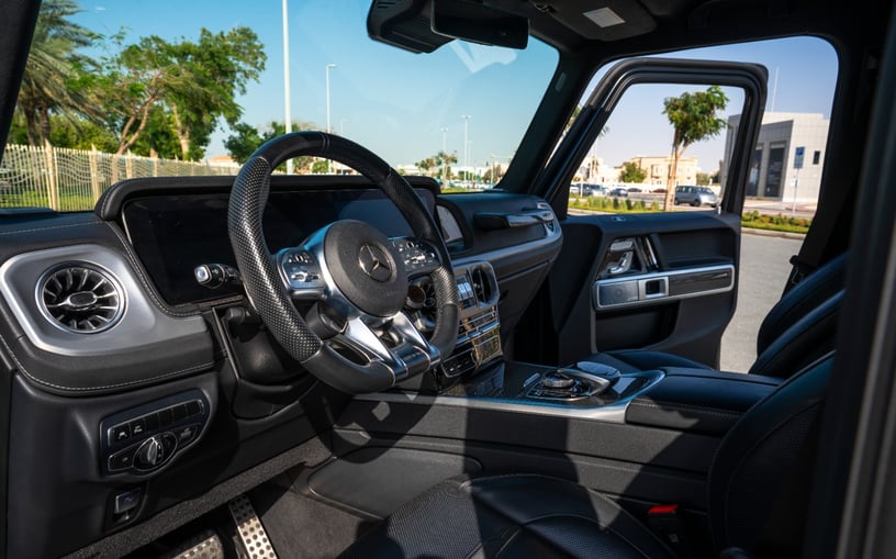 梅赛德斯 G63 AMG (哑光黑), 2022 - 沙迦租赁报价