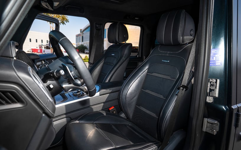 梅赛德斯 G63 AMG (哑光黑), 2022 - 沙迦租赁报价