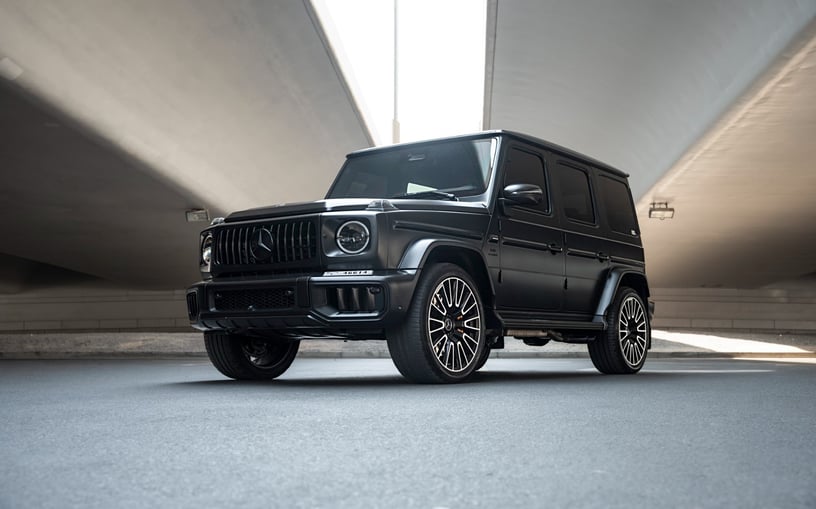 مرسيدس G63 AMG (أسود لامع), 2025 - عروض التأجير في رأس الخيمة