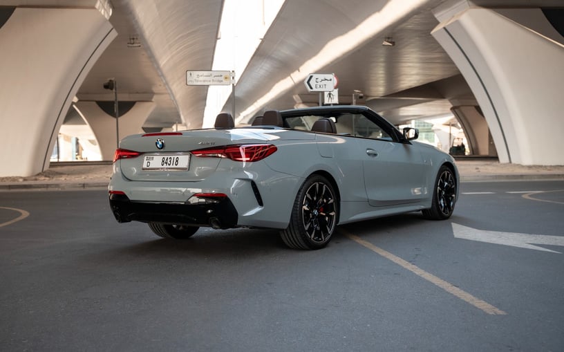 BMW 420i (Nardo grau), 2025  zur Miete in Sharjah