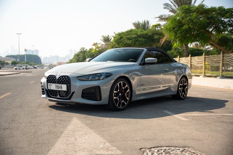 BMW 420i (Nardo grijs), 2025 - lease-aanbiedingen in Abu Dhabi