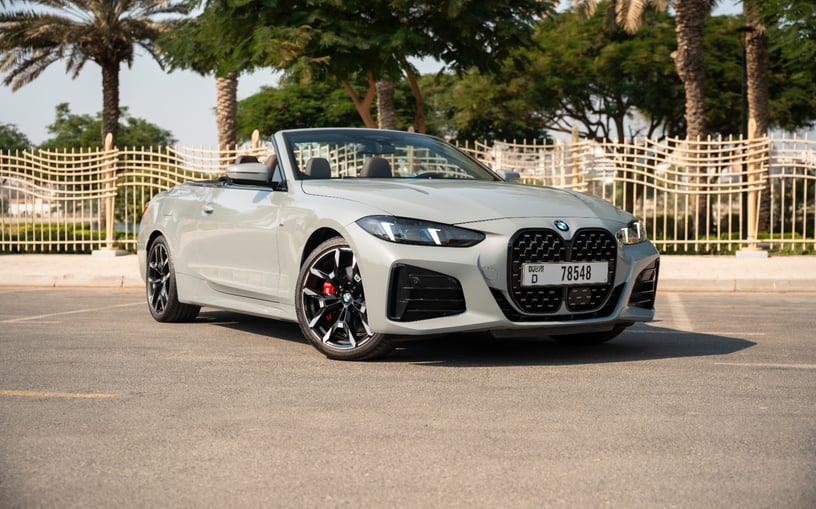 BMW 420i (Nardo grijs), 2025 - lease-aanbiedingen in Abu Dhabi
