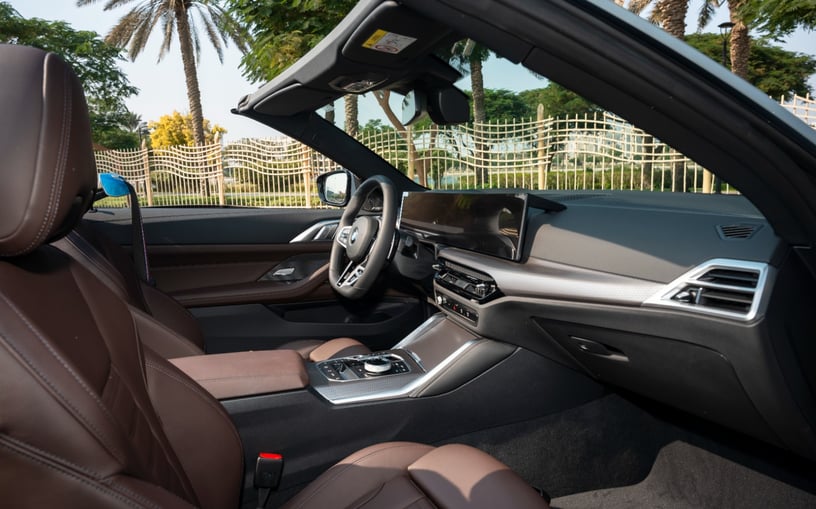 BMW 420i (Nardo grijs), 2025 - lease-aanbiedingen in Abu Dhabi