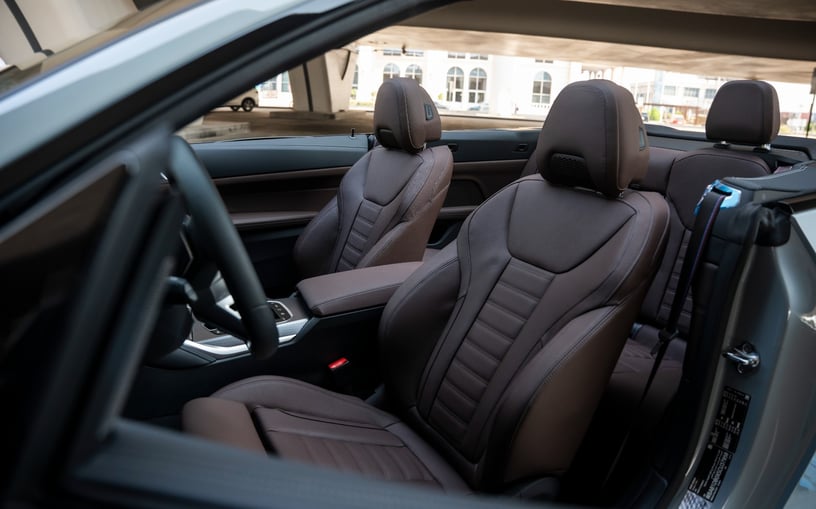 BMW 420i (Nardo gris), 2025 &agrave; louer &agrave; Sharjah