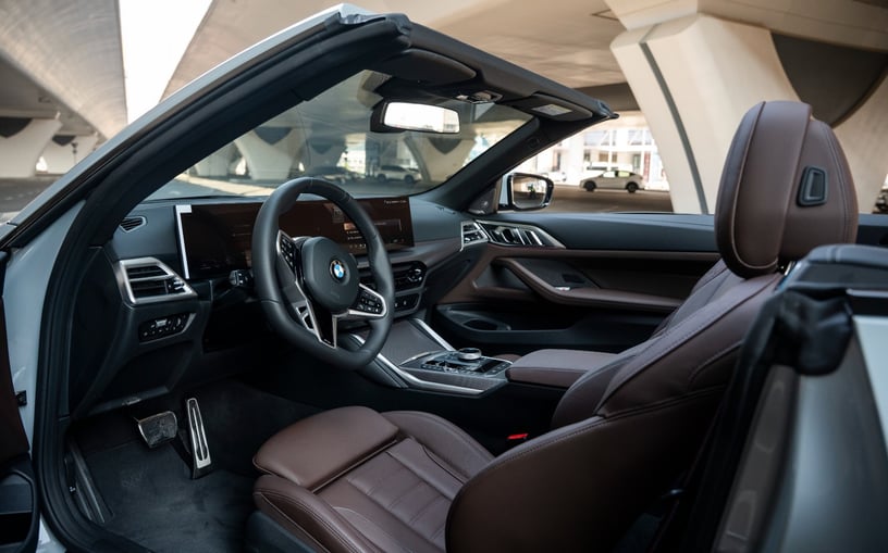BMW 420i (Nardo gris), 2025 &agrave; louer &agrave; Sharjah