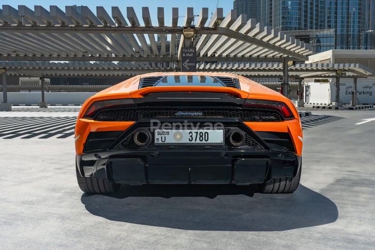 Lamborghini Huracan (Оранжевый), 2020 для аренды в Дубай