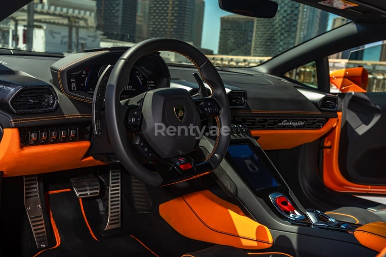 Lamborghini Huracan (Оранжевый), 2020 для аренды в Дубай